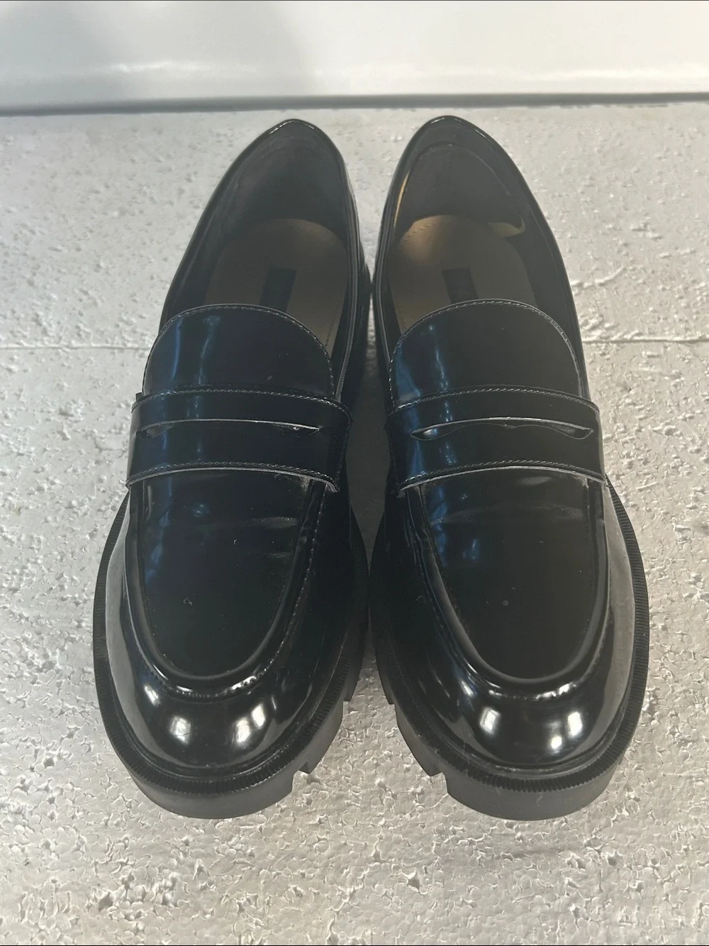 Nine West SZ 9 Maibel Black Glossy Lug Sole Loafer Career Academia Preppy Retro